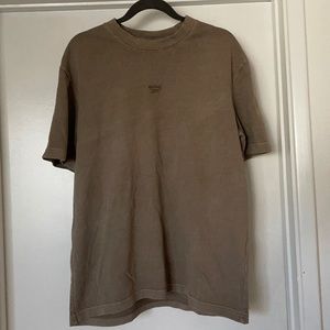 Men’s Medium Reebok T-shirt